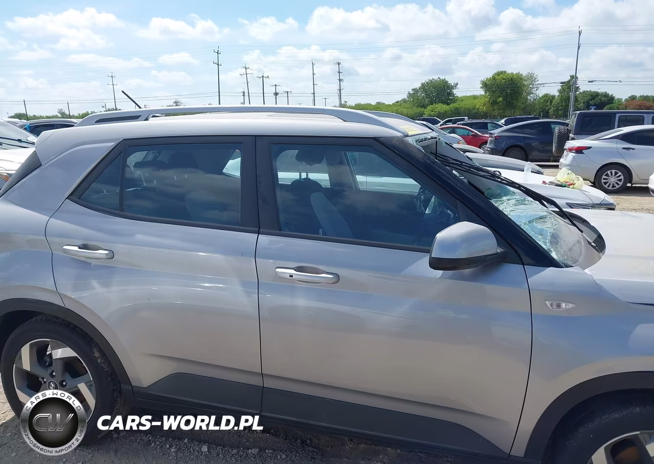 2025 Hyundai Venue Sel VIN:KMHRC8A35SU350642 - 14
