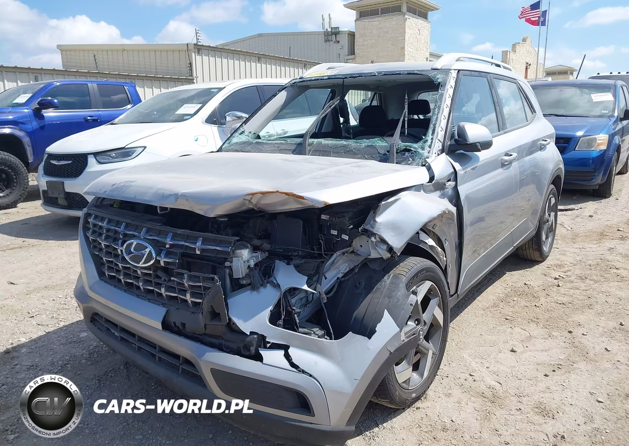 2025 Hyundai Venue Sel VIN:KMHRC8A35SU350642 - 2