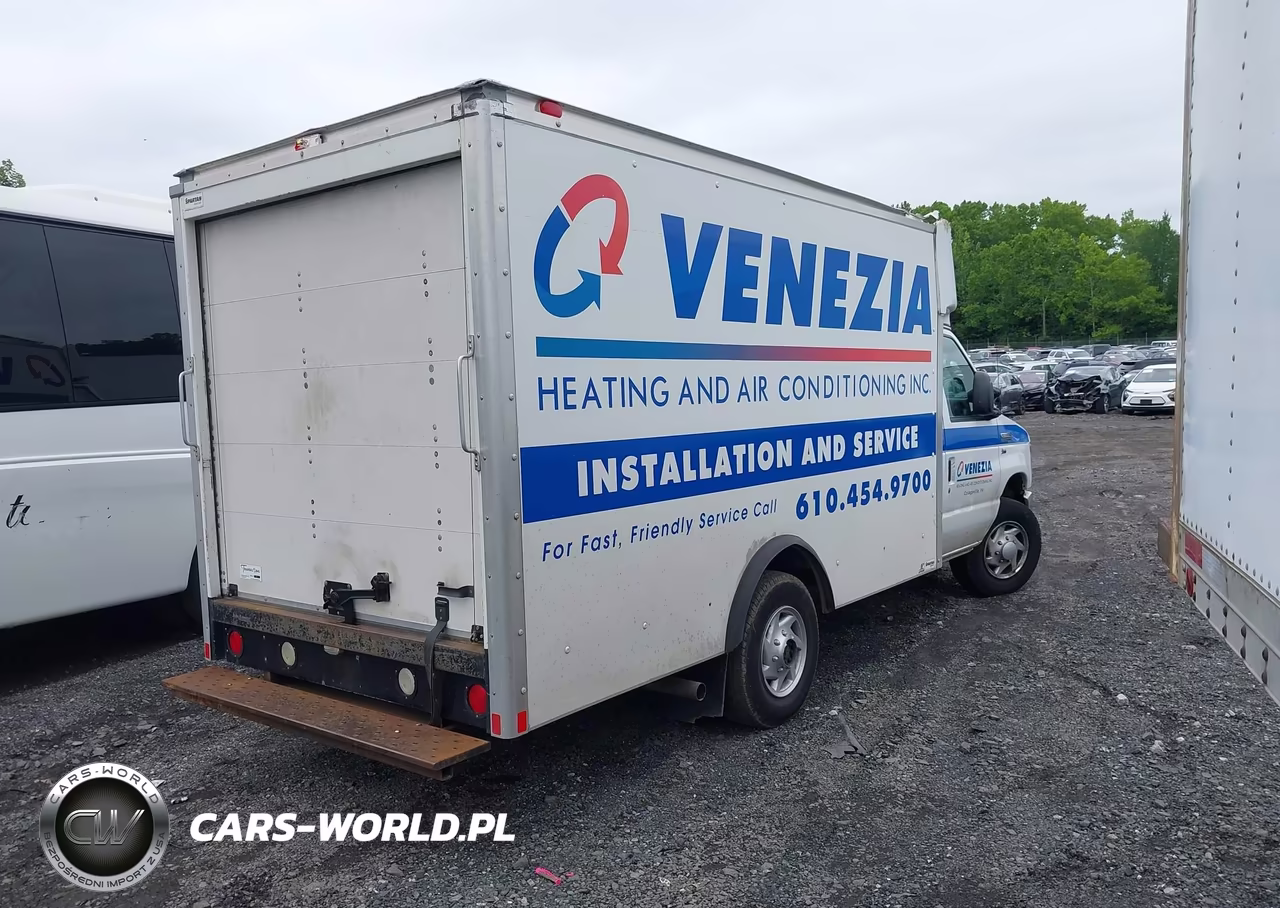 2015 Ford E-350 Cutaway VIN:1FDWE3FL5FDA13872 - 4