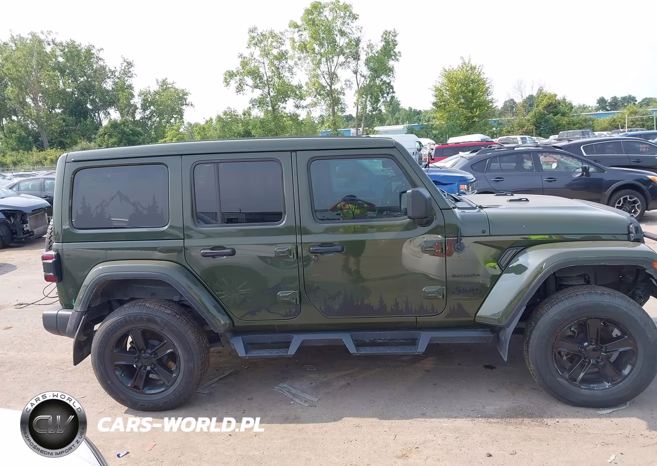 2021 Jeep Wrangler Unlimited Sahara VIN:1C4HJXEGXMW622459 - 13