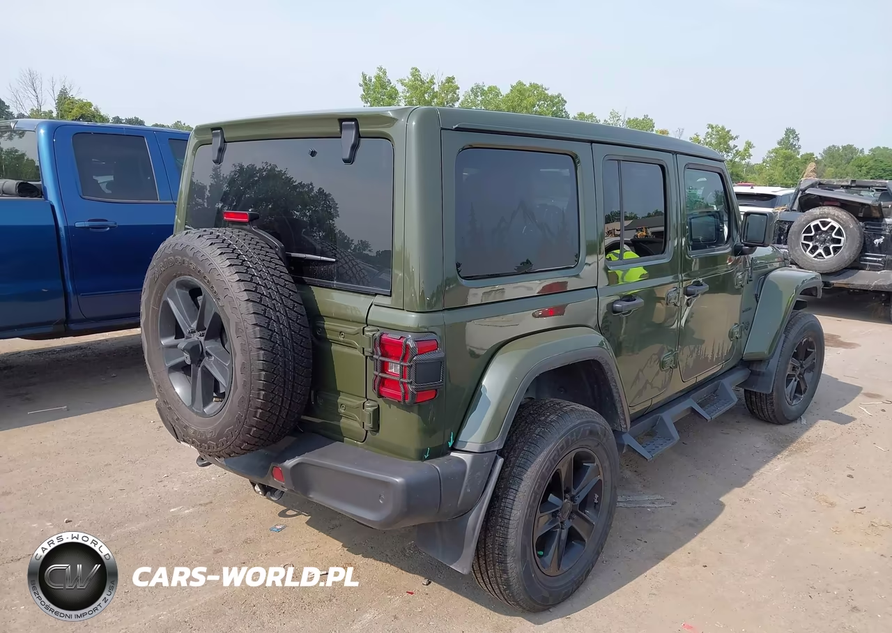 2021 Jeep Wrangler Unlimited Sahara VIN:1C4HJXEGXMW622459 - 4