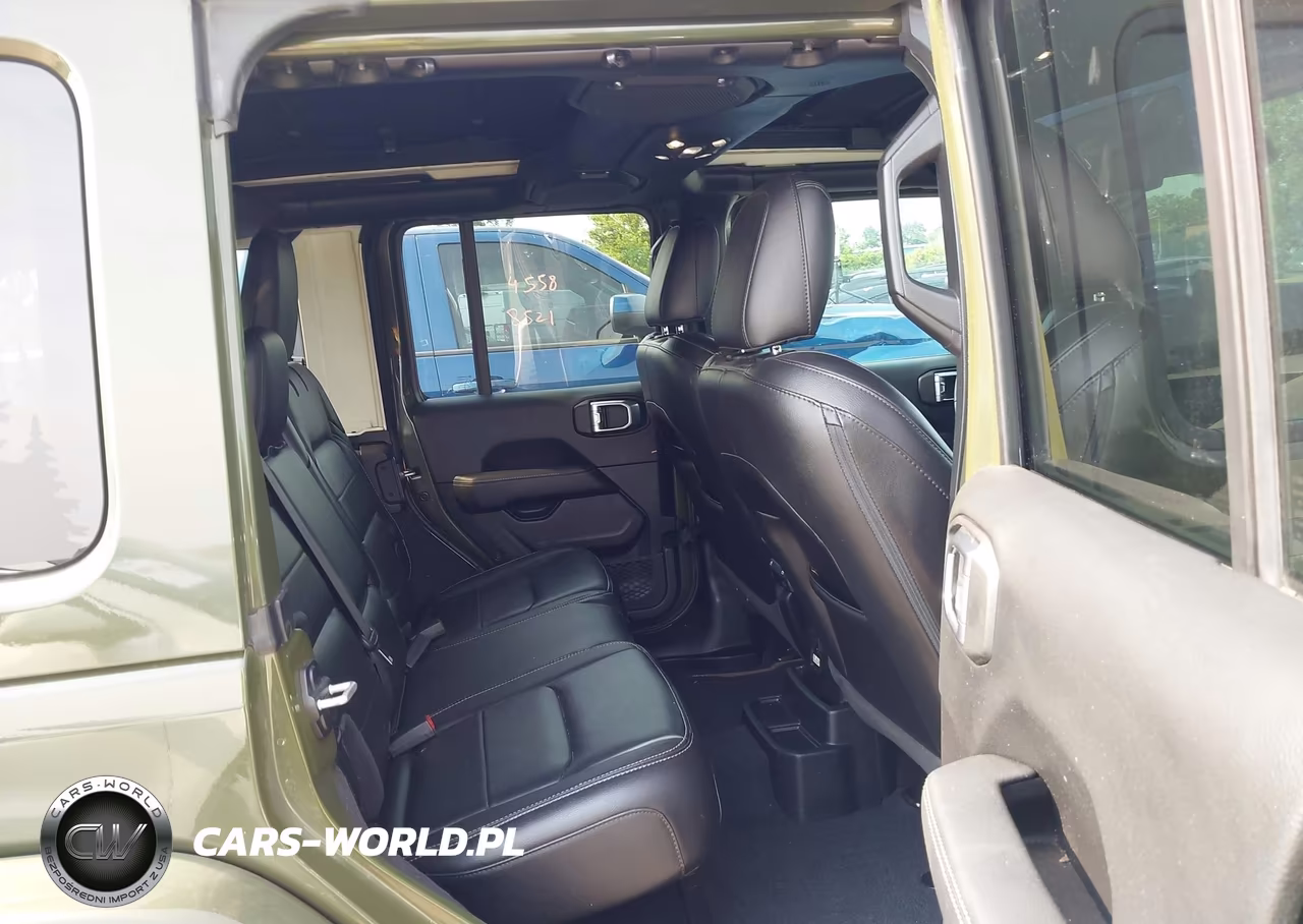 2021 Jeep Wrangler Unlimited Sahara VIN:1C4HJXEGXMW622459 - 8