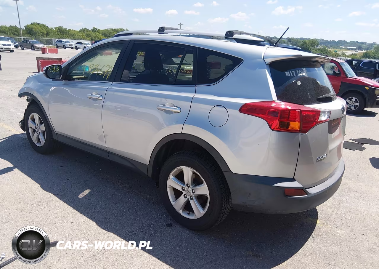 2013 Toyota Rav4 Xle VIN:JTMRFREV5D5013981 - 3