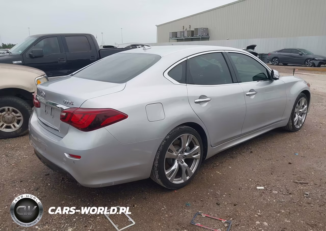 2015 Infiniti Q70 3.7 VIN:JN1BY1AP2FM541364 - 4