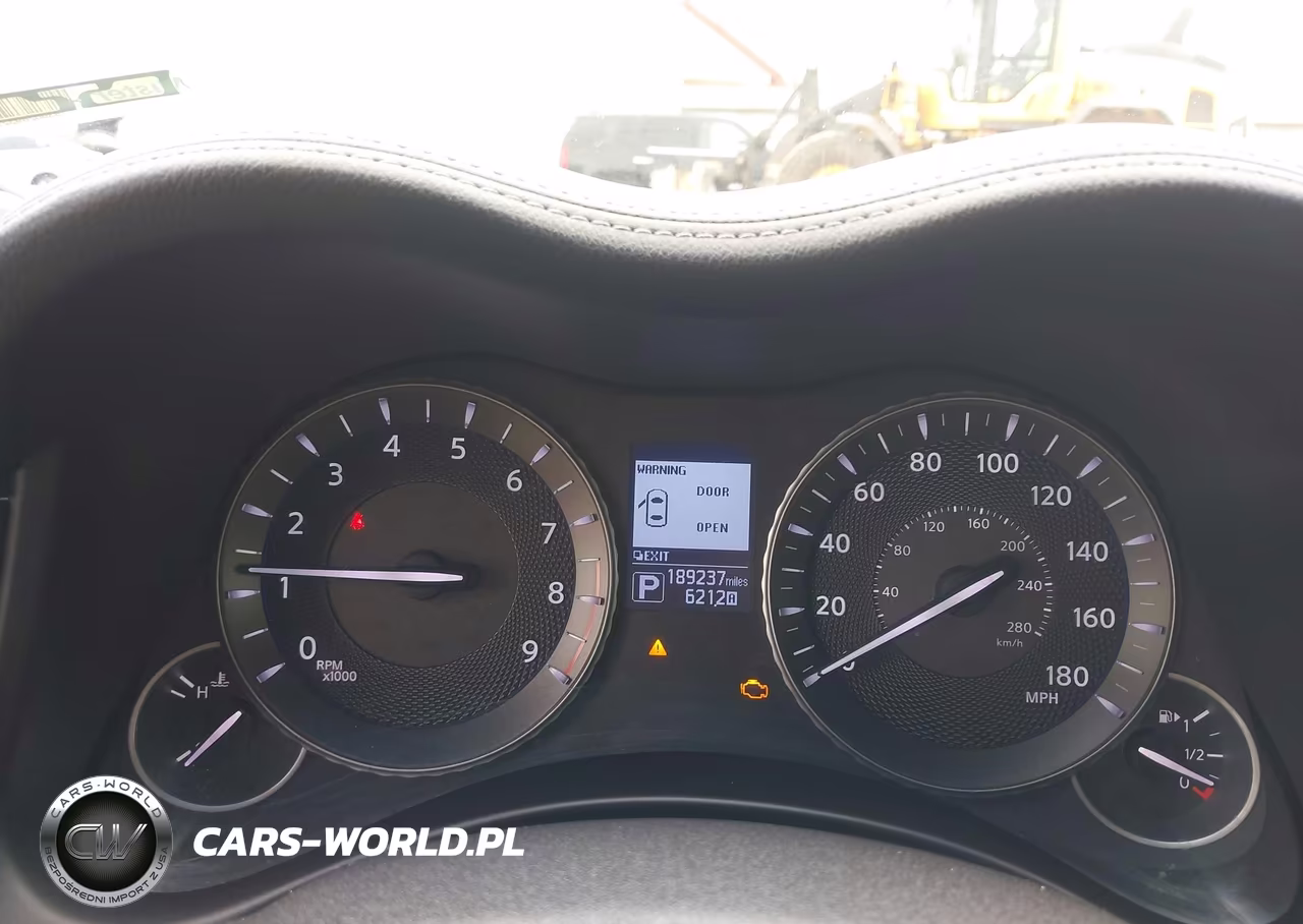 2015 Infiniti Q70 3.7 VIN:JN1BY1AP2FM541364 - 7