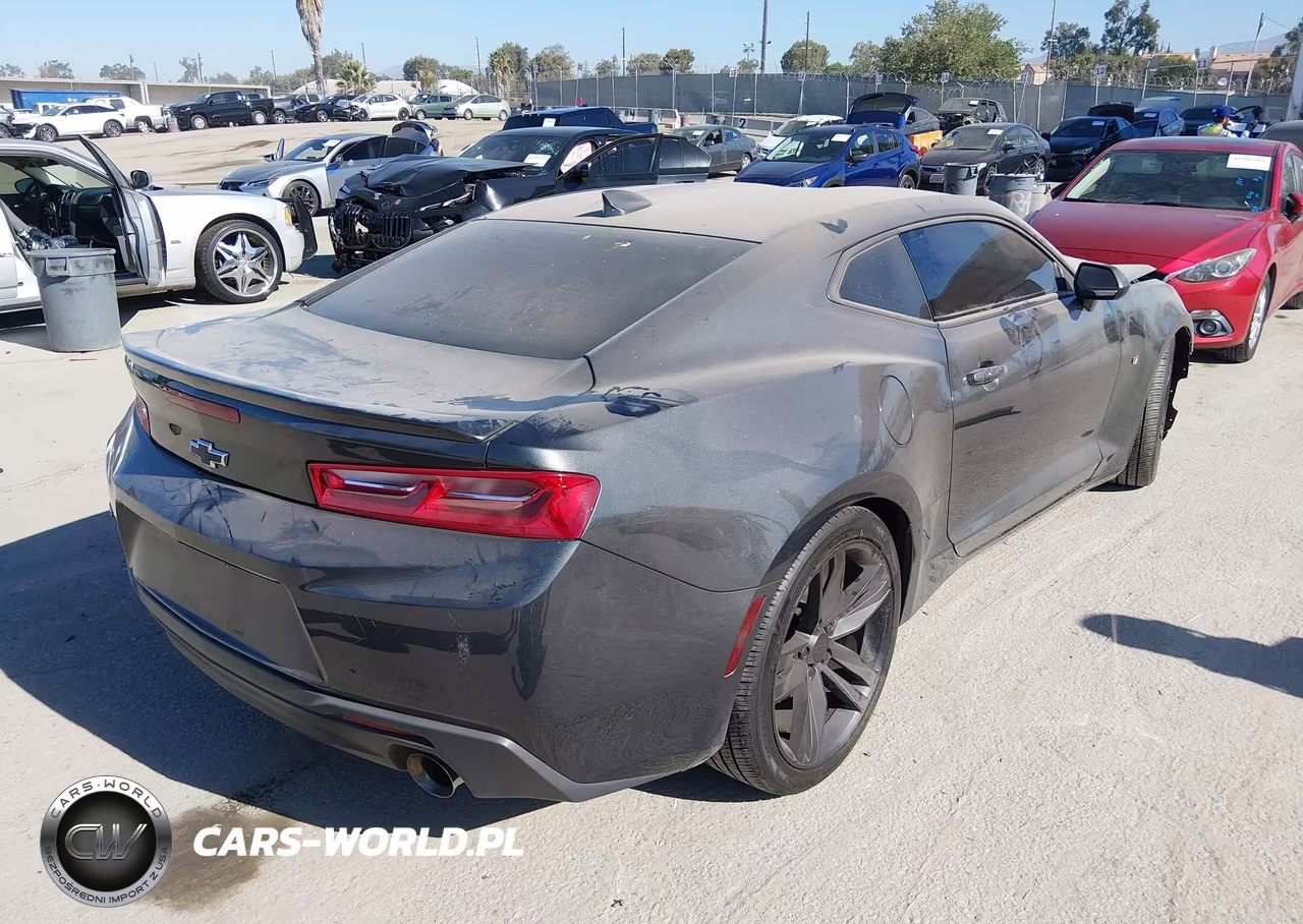 2018 Chevrolet Camaro 1Lt VIN:1G1FB1RS1J0154581 - 4