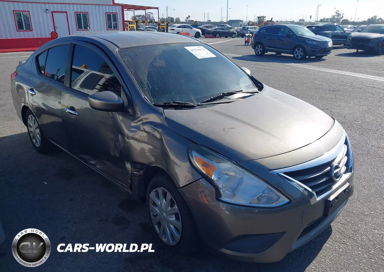 2015 Nissan Versa 1.6 Sv
