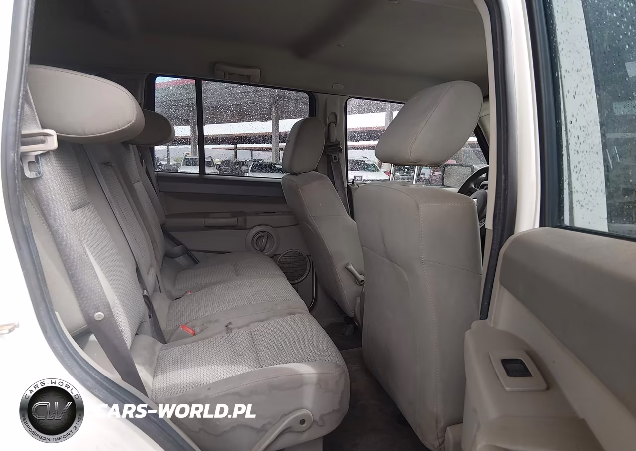 2007 Jeep Commander Sport VIN:1J8HH48K37C627169 - 8