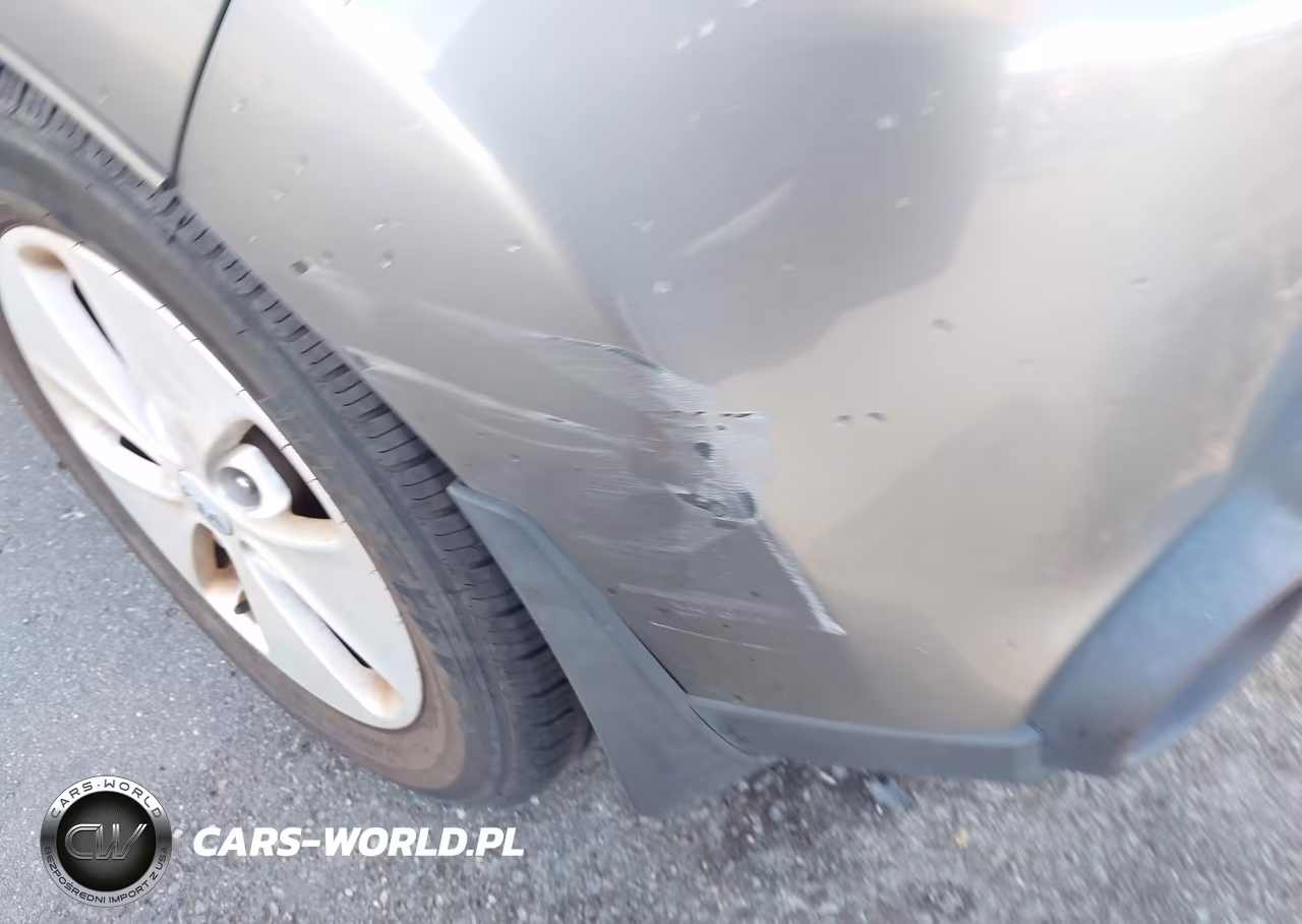 2015 Kia Soul VIN:KNDJN2A23F7125608 - 13
