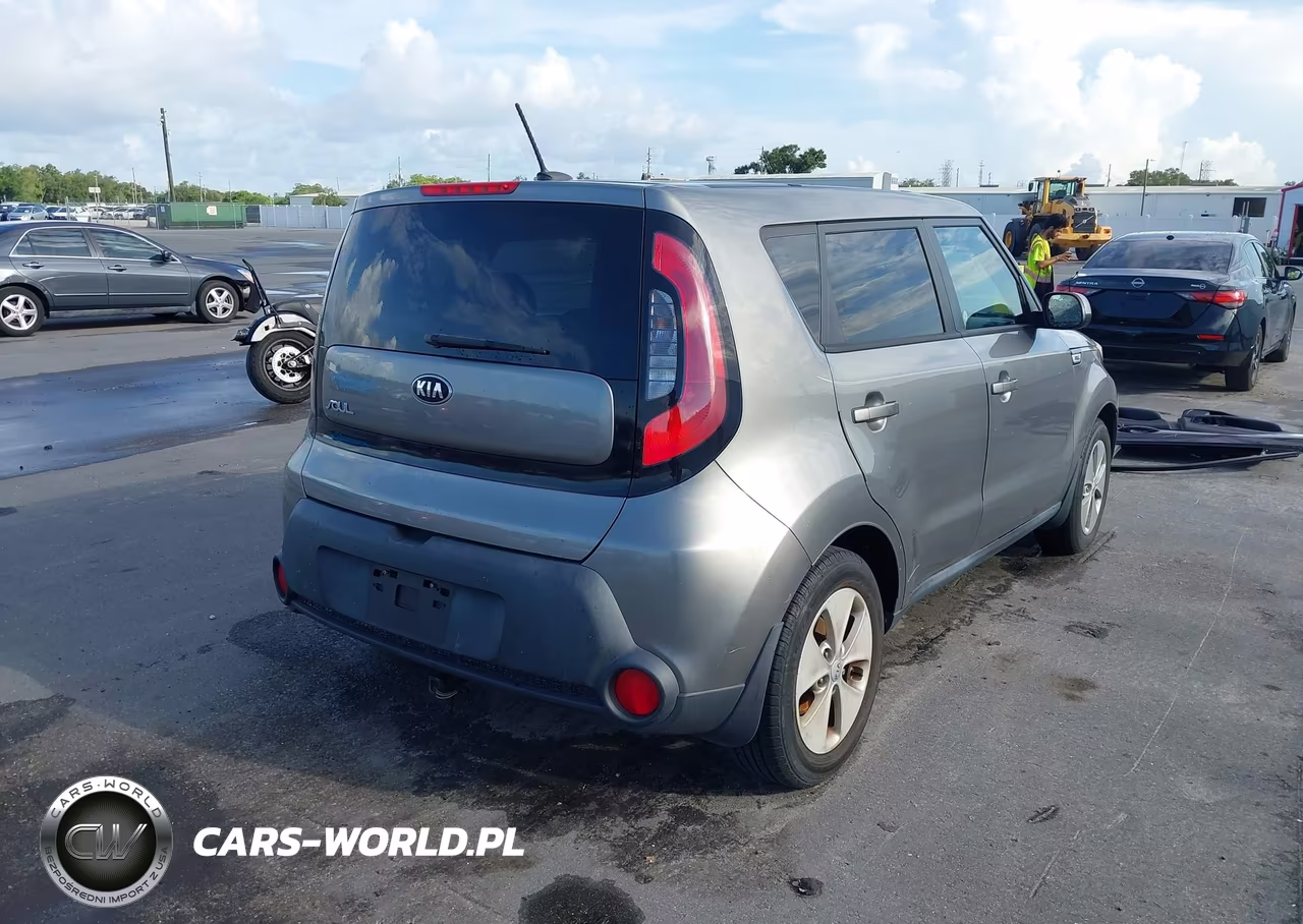 2015 Kia Soul VIN:KNDJN2A23F7125608 - 4