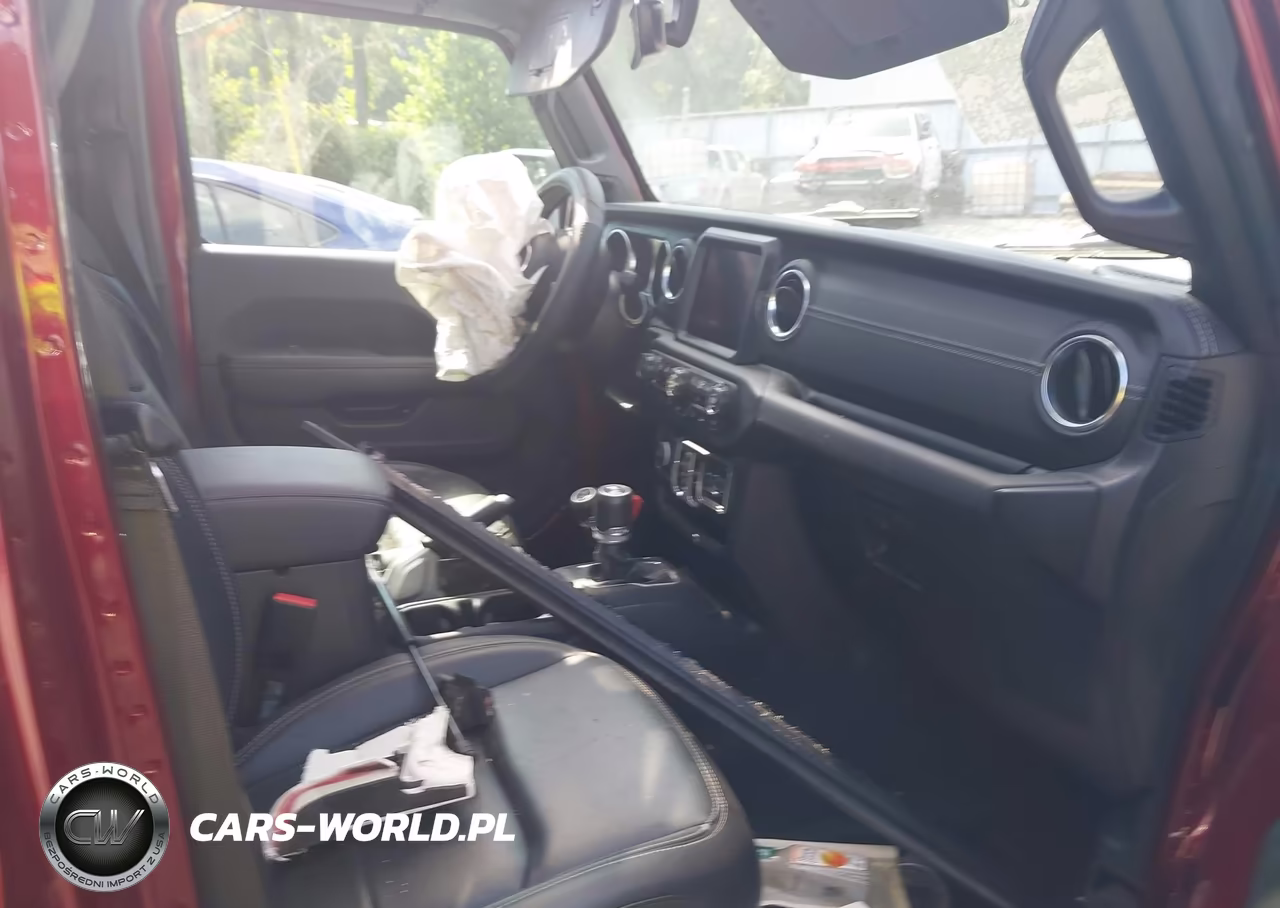 2021 Jeep Wrangler 4Xe Unlimited Sahara 4X4 VIN:1C4JJXP69MW682285 - 5