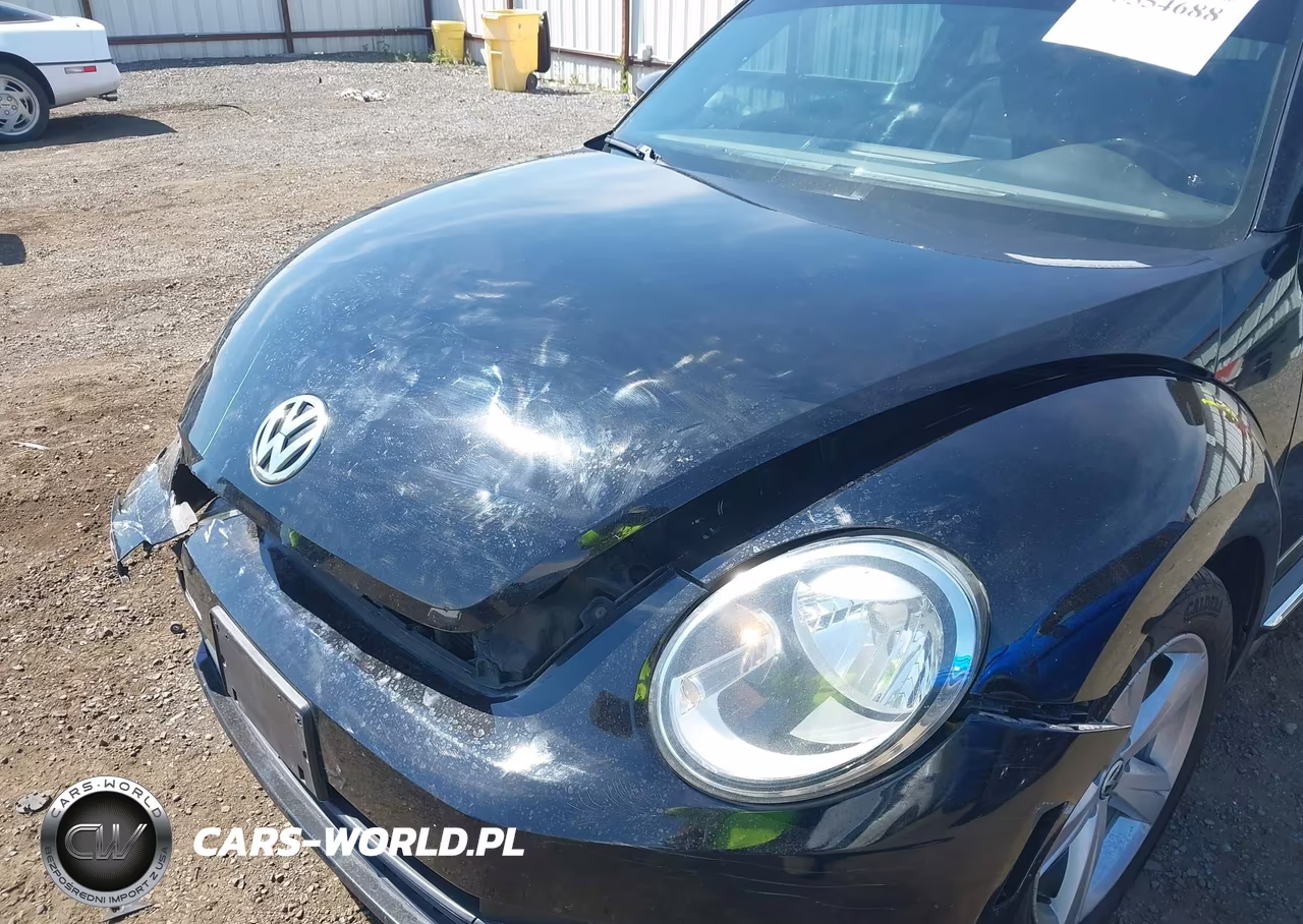 2012 Volkswagen Beetle 2.5L VIN:3VWJP7AT5CM606698 - 6