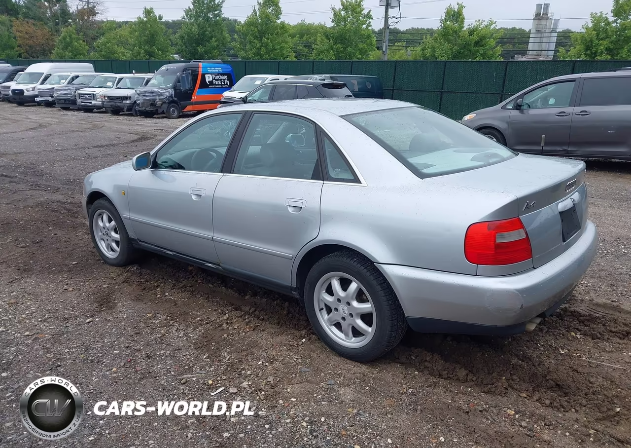 1998 Audi A4 2.8-2.8 (A5) Quattro VIN:WAUED68DXWA073333 - 3