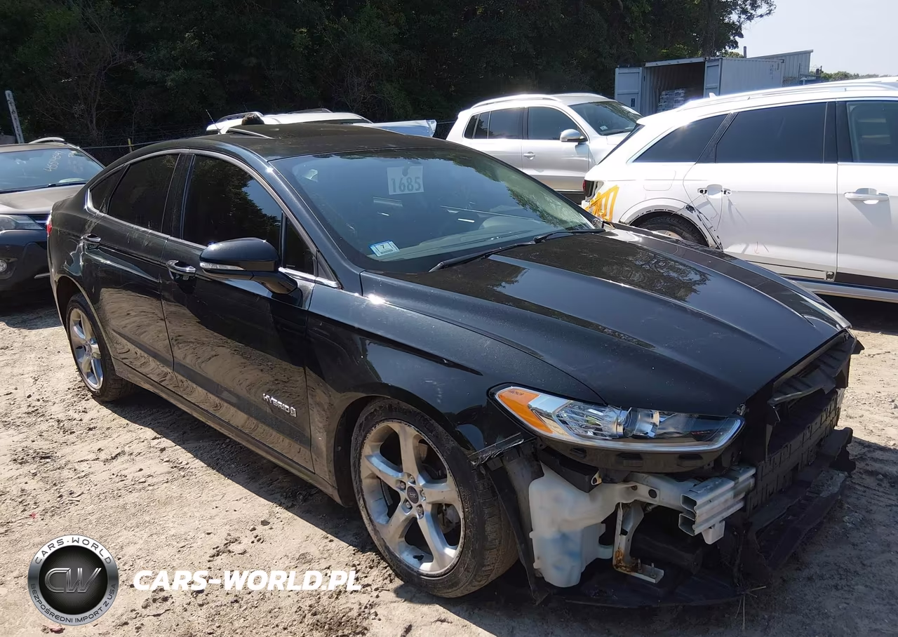 2014 Ford Fusion Hybrid Se – zdjęcie 1 z 12