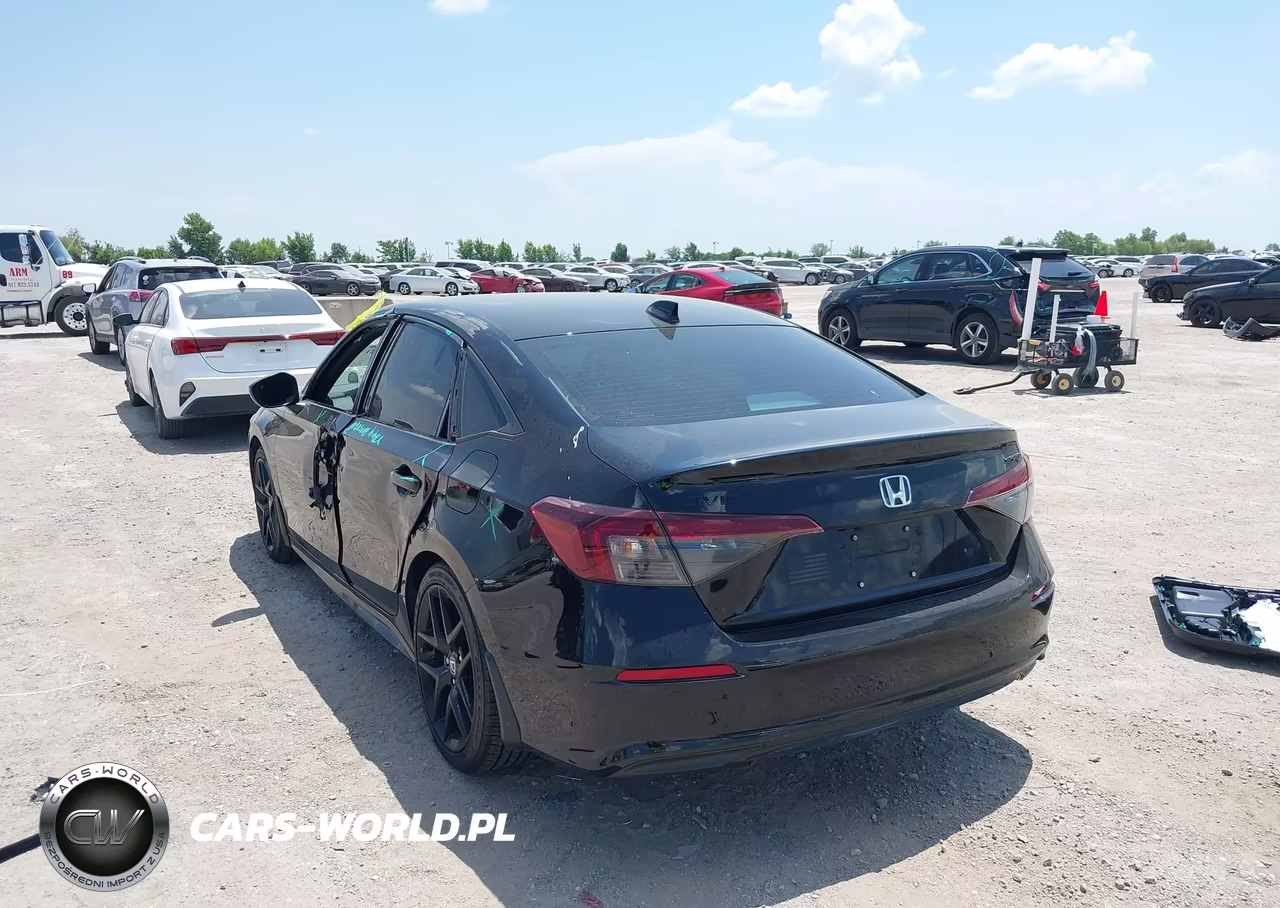 2026 Honda Civic Sport VIN:2HGFE2F51TH530618 - 3