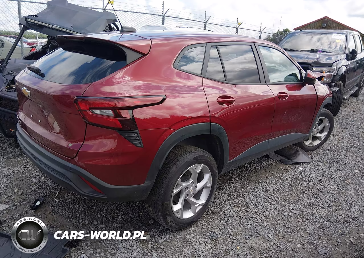2025 Chevrolet Trax Fwd Ls VIN:KL77LFEP7SC127034 - 4