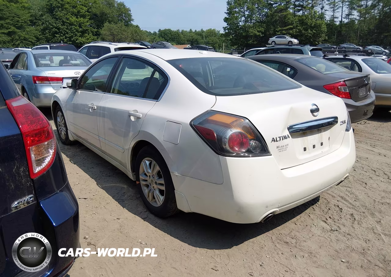 2012 Nissan Altima 2.5 S VIN:1N4AL2AP8CN411940 - 3