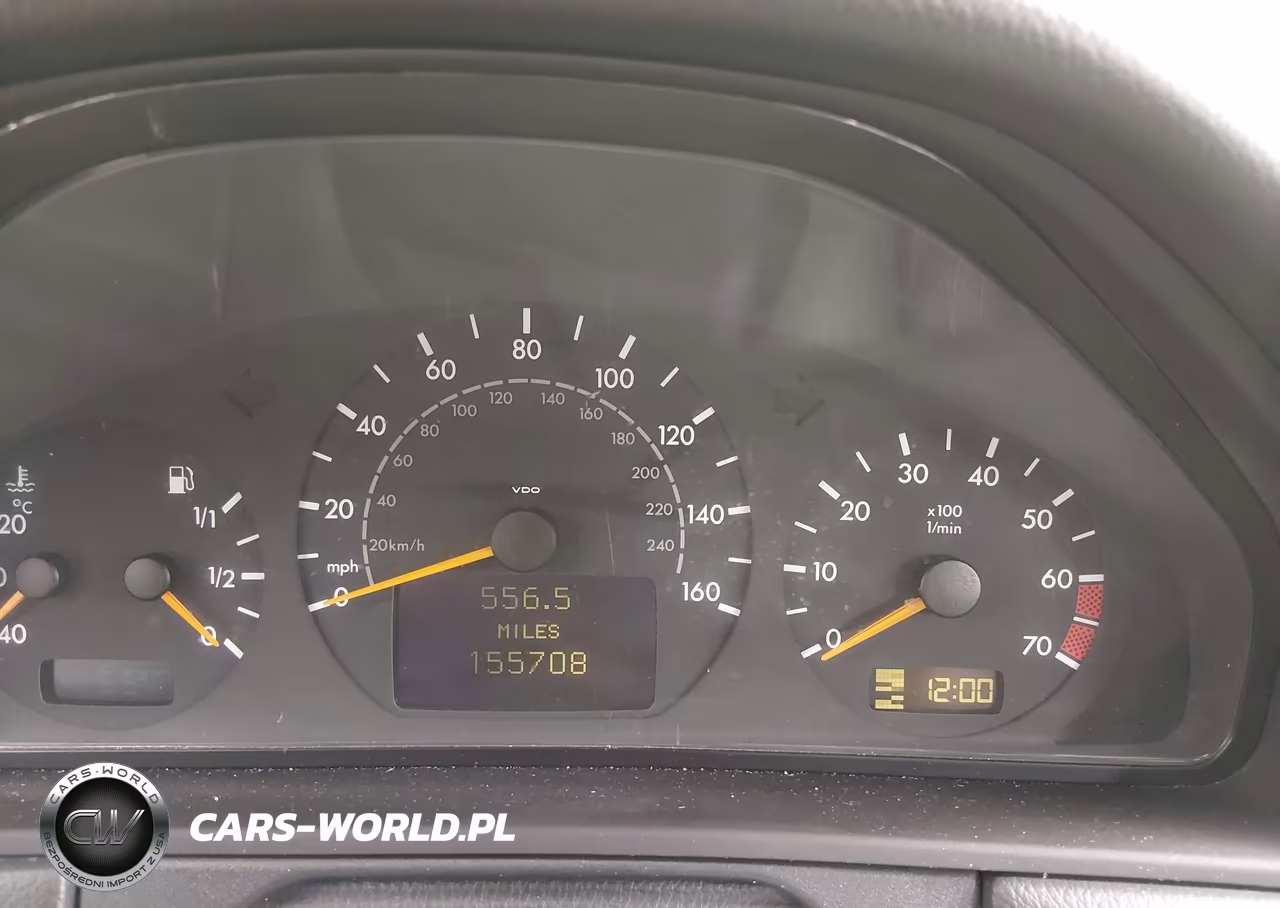 2001 Mercedes-Benz E 320 VIN:WDBJF65J61B252508 - 7