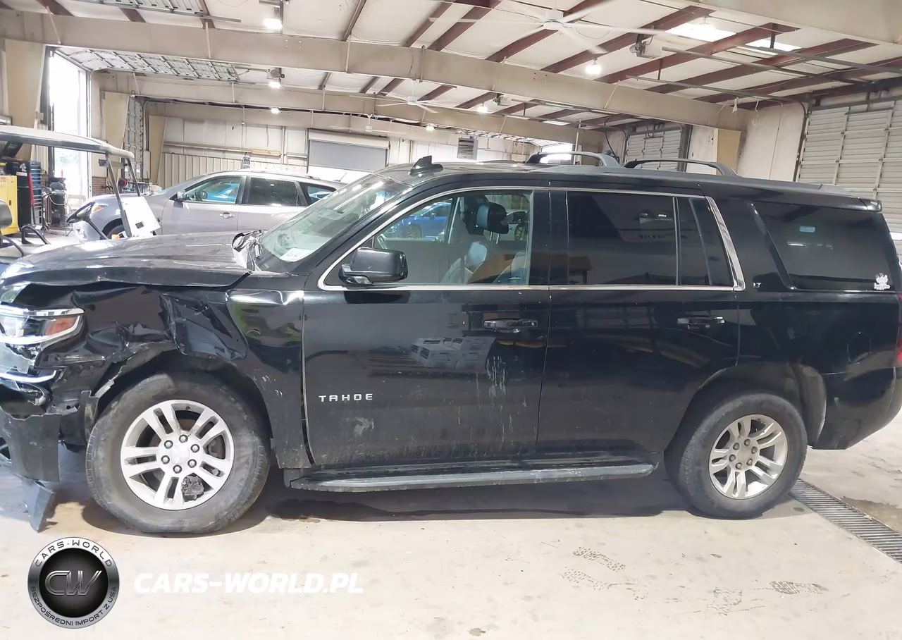 2018 Chevrolet Tahoe Lt VIN:1GNSKBKC6JR215330 - 14