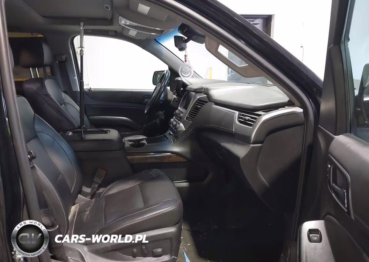 2018 Chevrolet Tahoe Lt VIN:1GNSKBKC6JR215330 - 5