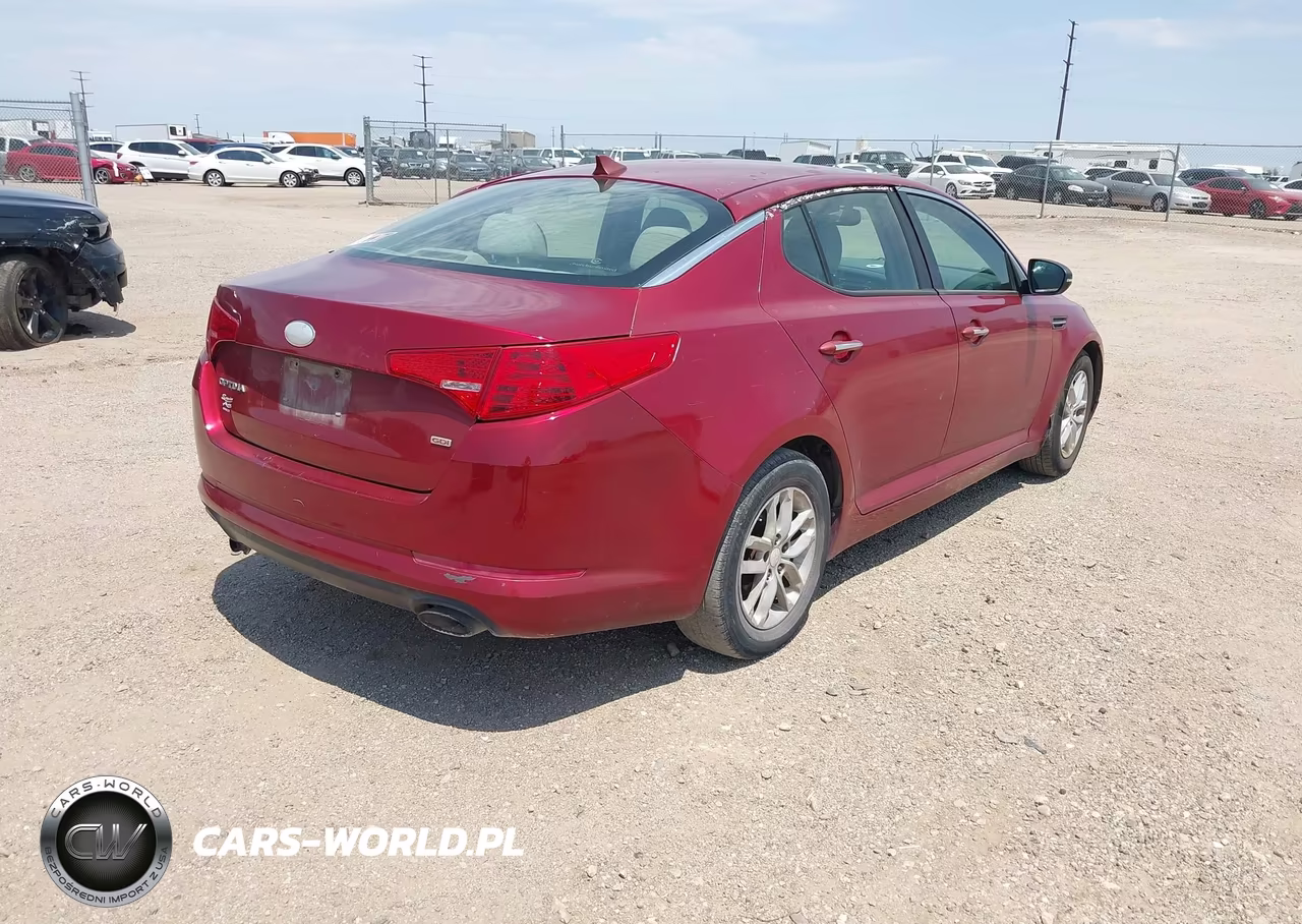 2013 Kia Optima Lx VIN:5XXGM4A78DG185649 - 4