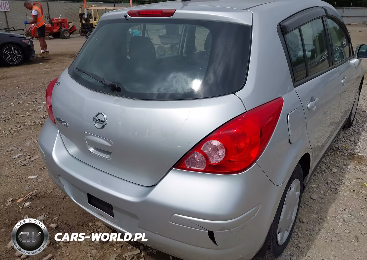 2011 Nissan Versa 1.8S VIN:3N1BC1CP0BL422664 - 18