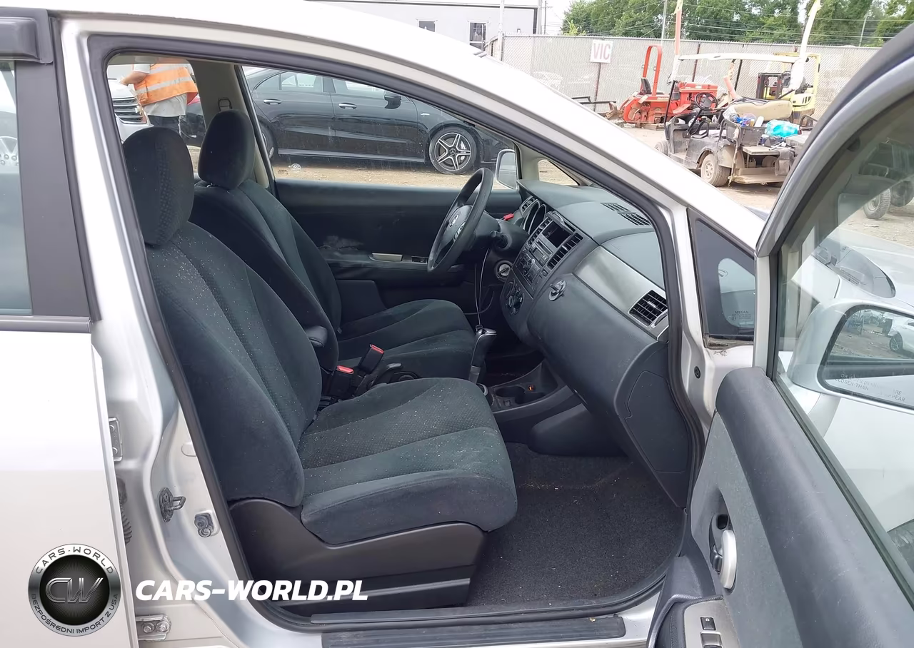 2011 Nissan Versa 1.8S VIN:3N1BC1CP0BL422664 - 5