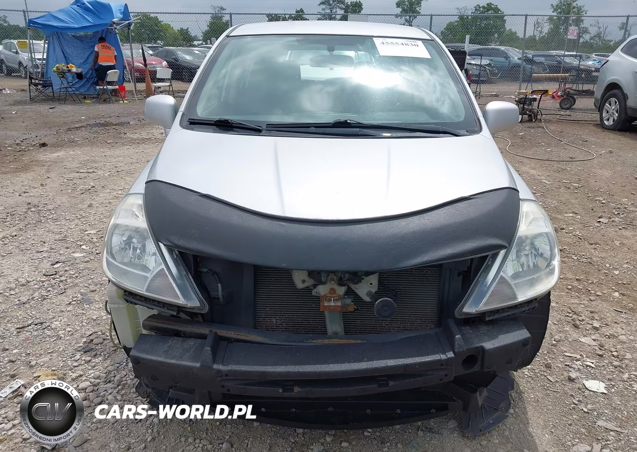2011 Nissan Versa 1.8S VIN:3N1BC1CP0BL422664 - 6