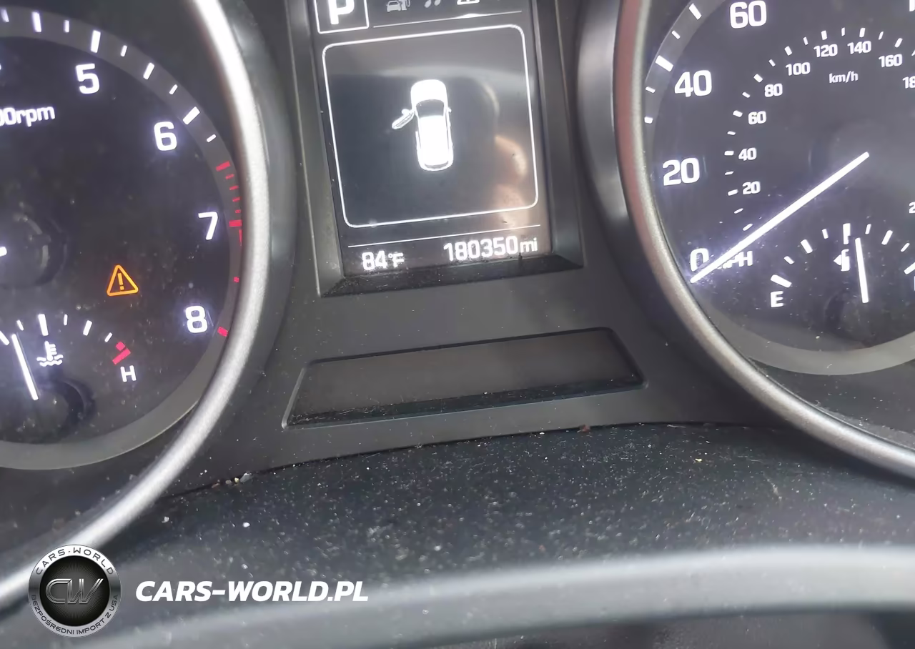 2018 Hyundai Santa Fe Sport 2.4L VIN:5XYZU3LB5JG528039 - 15