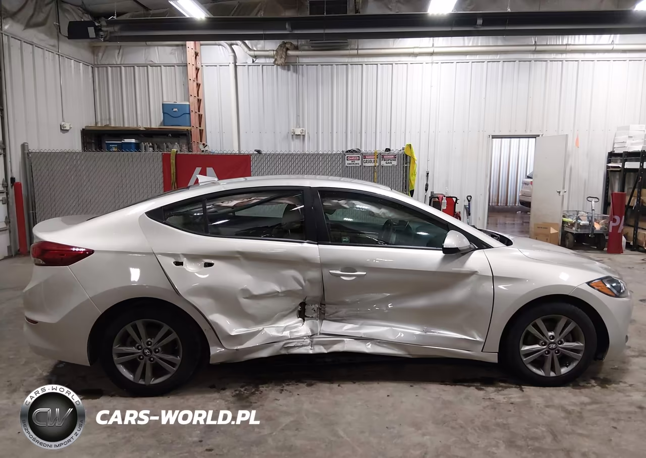 2018 Hyundai Elantra Sel VIN:5NPD84LF1JH270554 - 14