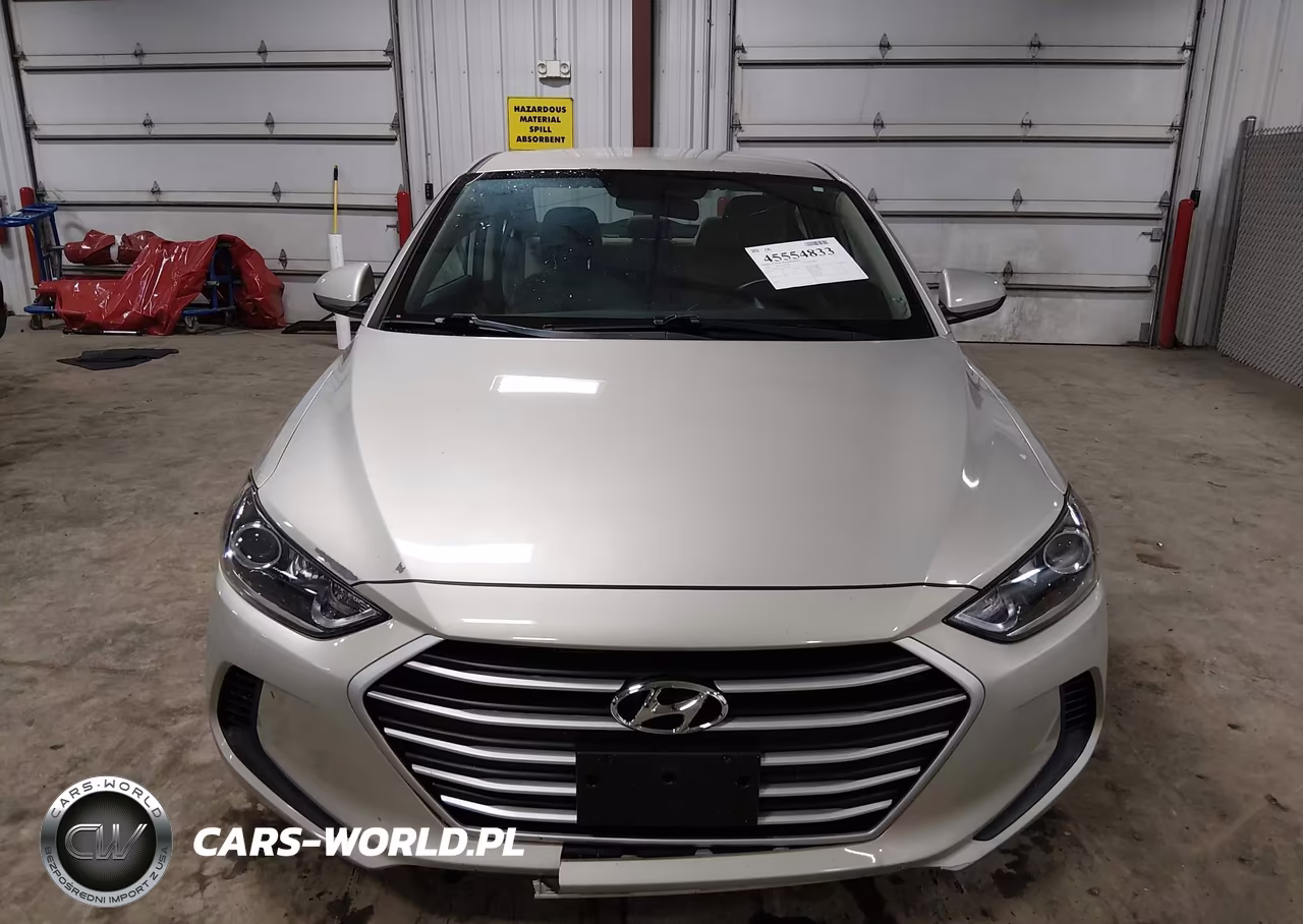 2018 Hyundai Elantra Sel VIN:5NPD84LF1JH270554 - 18