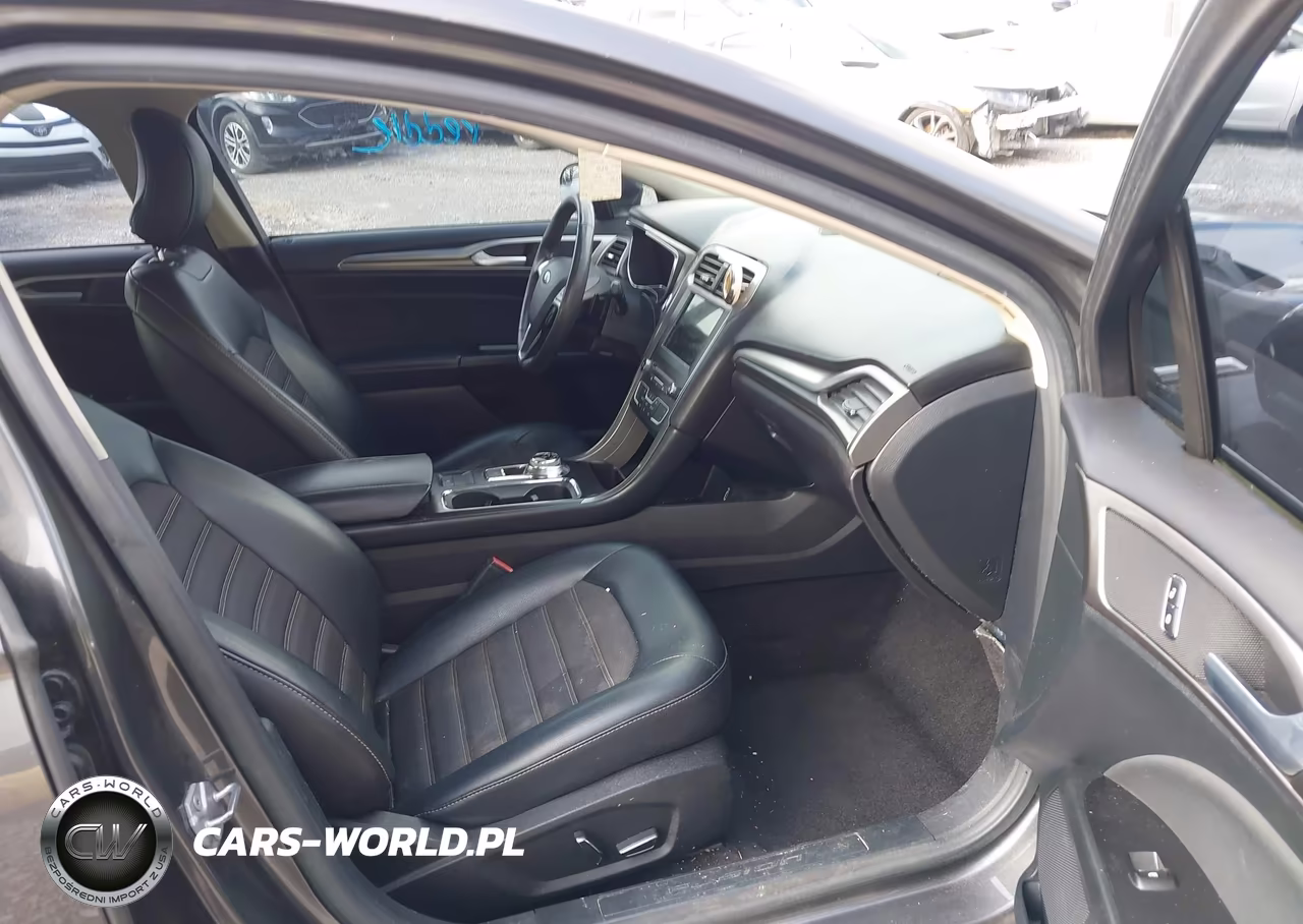 2017 Ford Fusion Se VIN:3FA6P0HD0HR266598 - 5