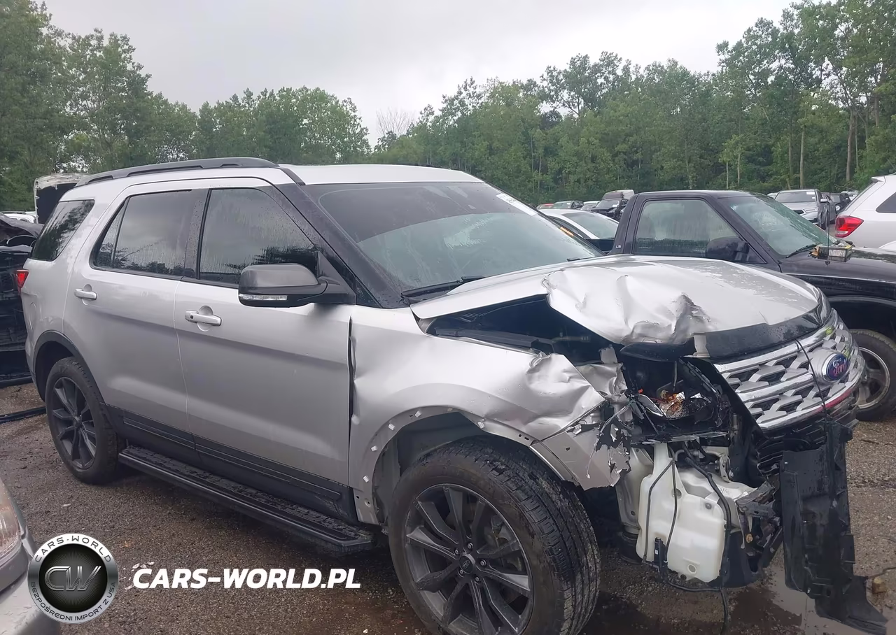 2018 Ford Explorer Xlt VIN:1FM5K8D89JGC20840 - 14