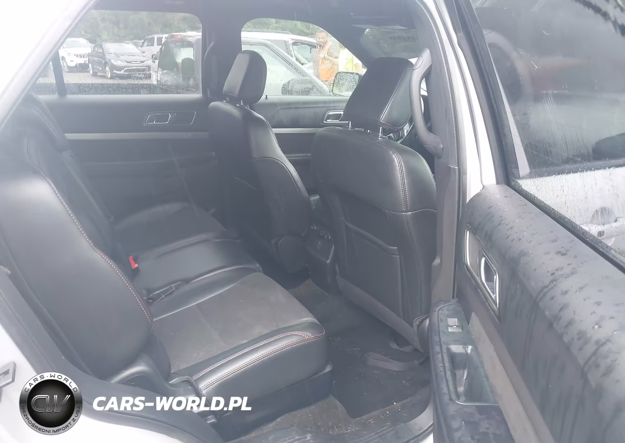 2018 Ford Explorer Xlt VIN:1FM5K8D89JGC20840 - 8