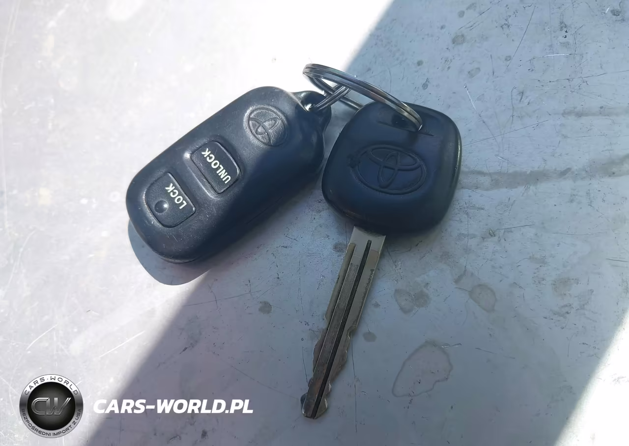 2008 Toyota Corolla Le VIN:1NXBR30E48Z960062 - 11