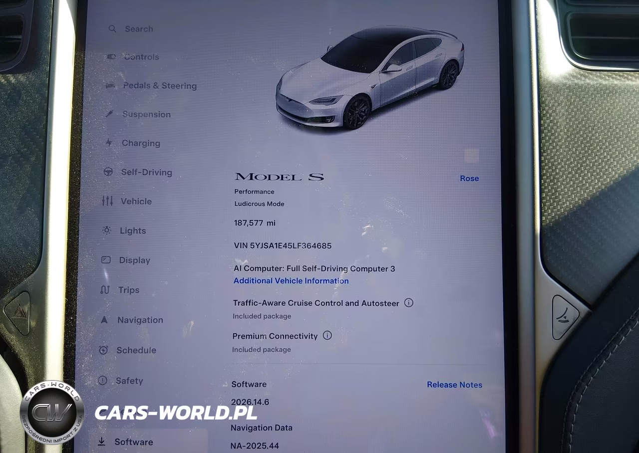 2020 Tesla Model S Performance Dual Motor All-Wheel Drive VIN:5YJSA1E45LF364685 - 18