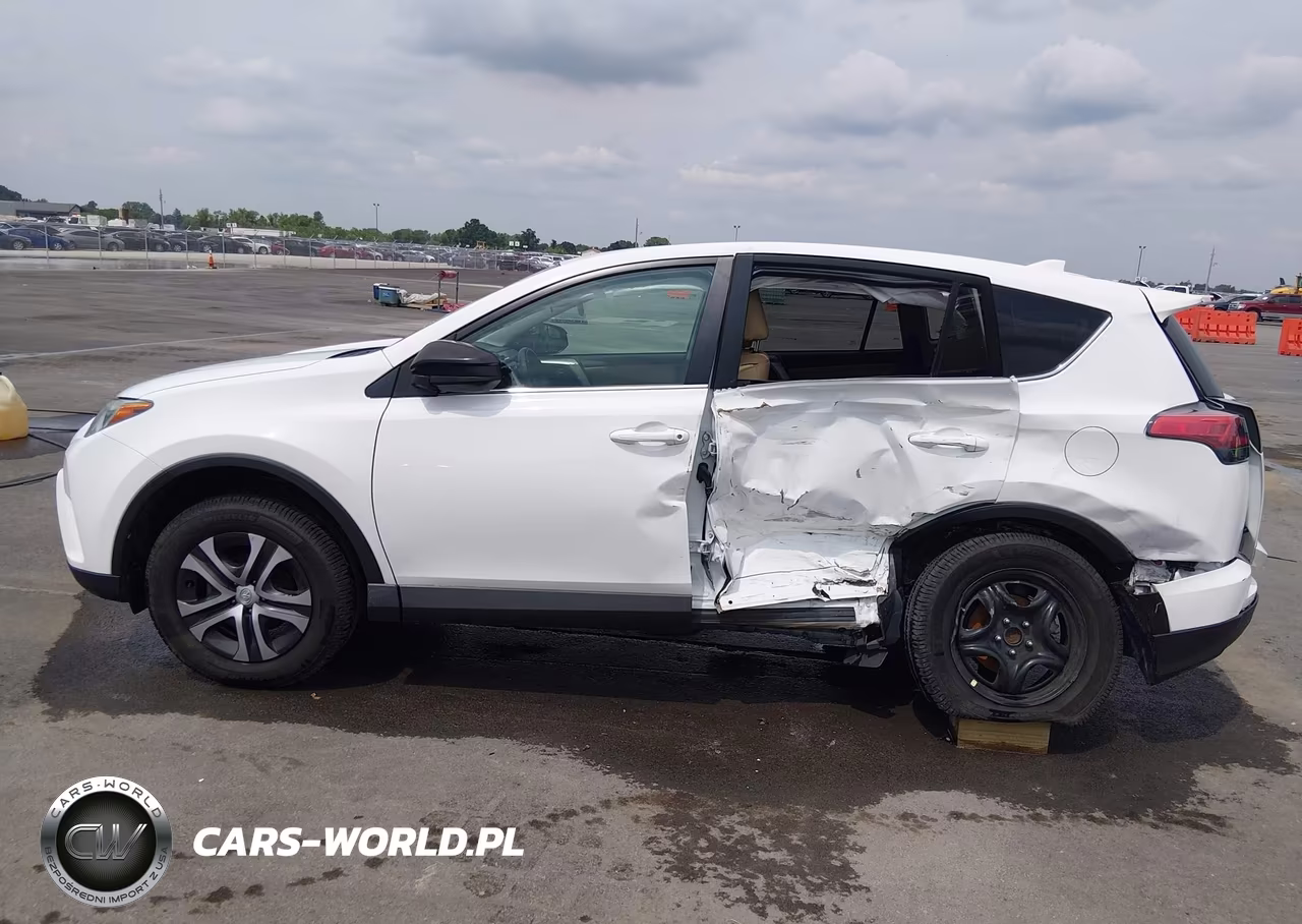 2018 Toyota Rav4 Le VIN:2T3ZFREV5JW430716 - 14