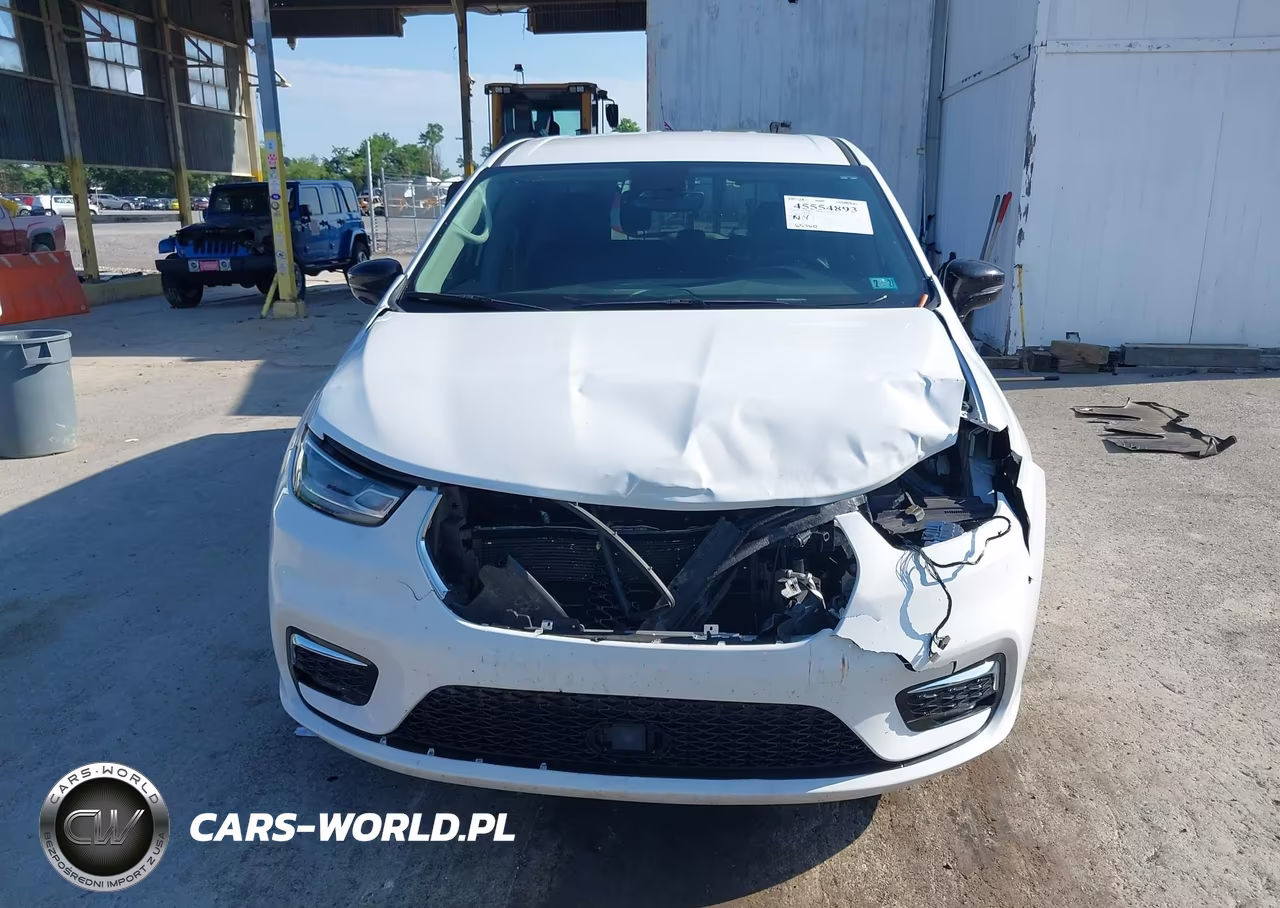 2024 Chrysler Pacifica Touring L VIN:2C4RC1BG0RR151583 - 12