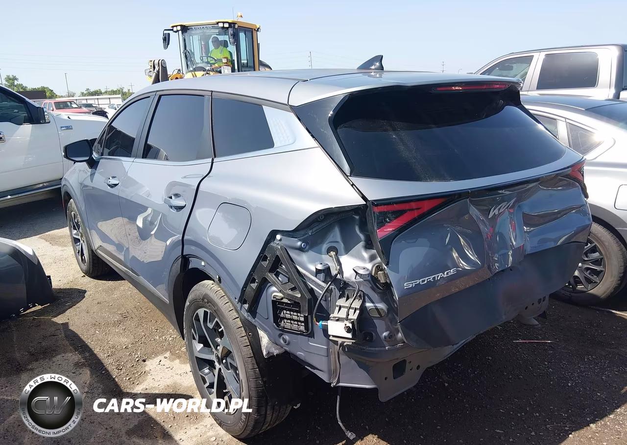 2024 Kia Sportage Ex VIN:5XYK33DF8RG141017 - 3