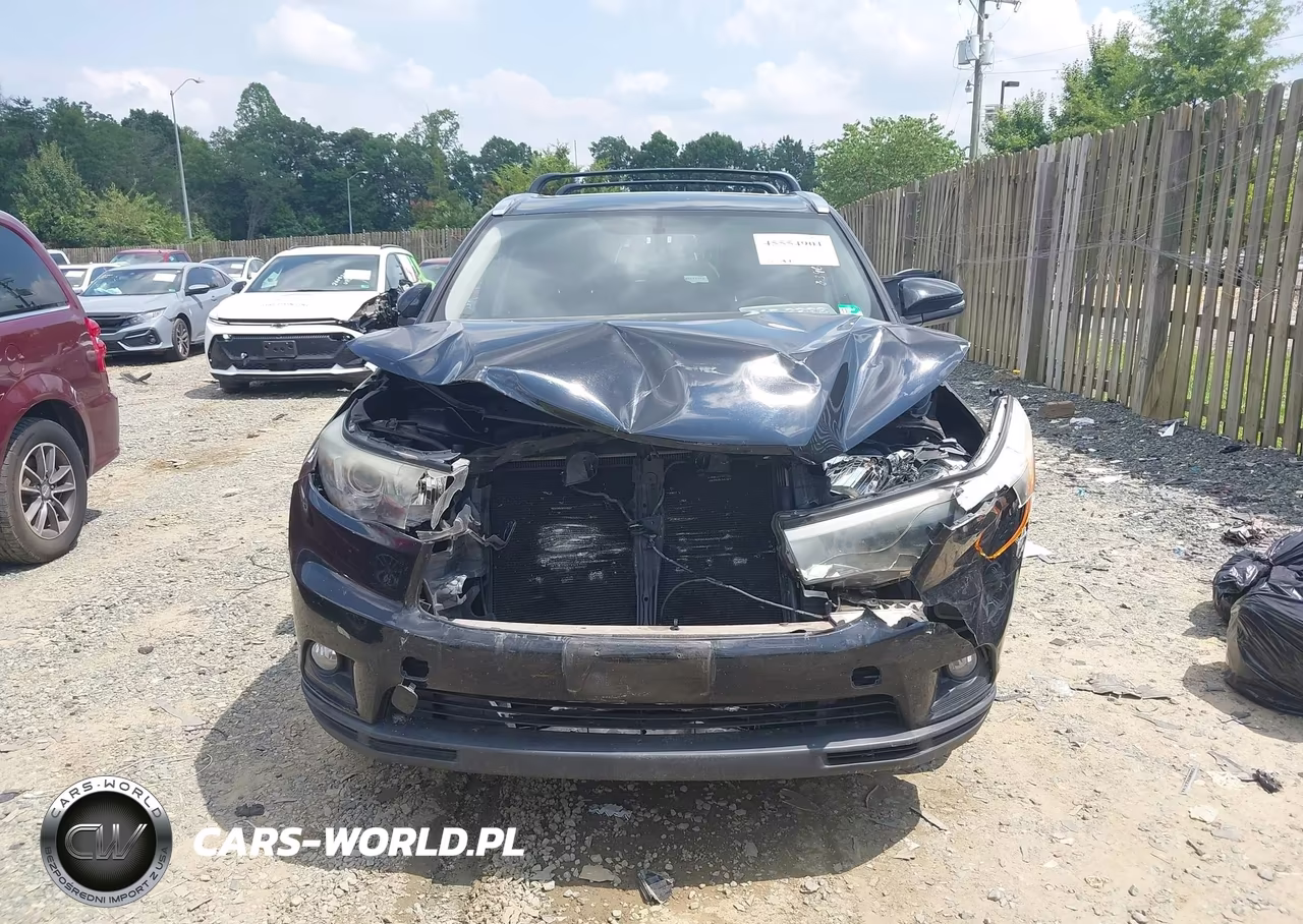2015 Toyota Highlander Xle V6 VIN:5TDJKRFH7FS182821 - 12