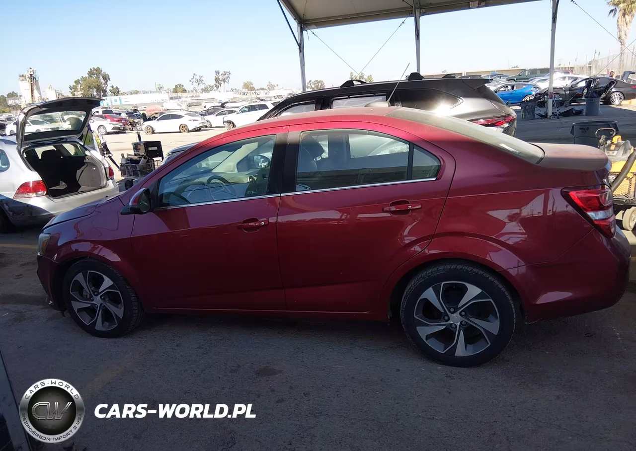 2017 Chevrolet Sonic Premier Auto VIN:1G1JF5SB1H4117971 - 14