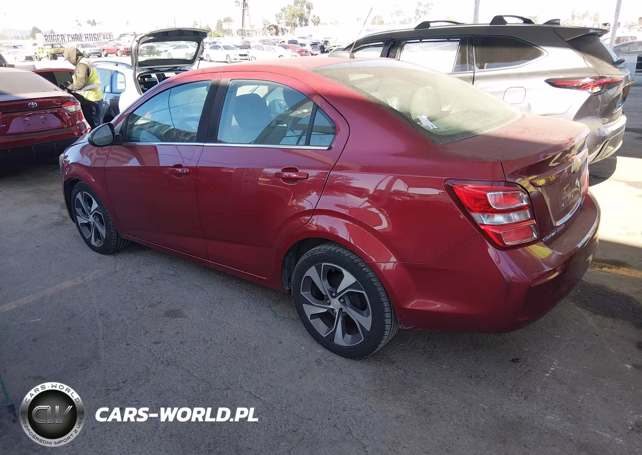 2017 Chevrolet Sonic Premier Auto VIN:1G1JF5SB1H4117971 - 3