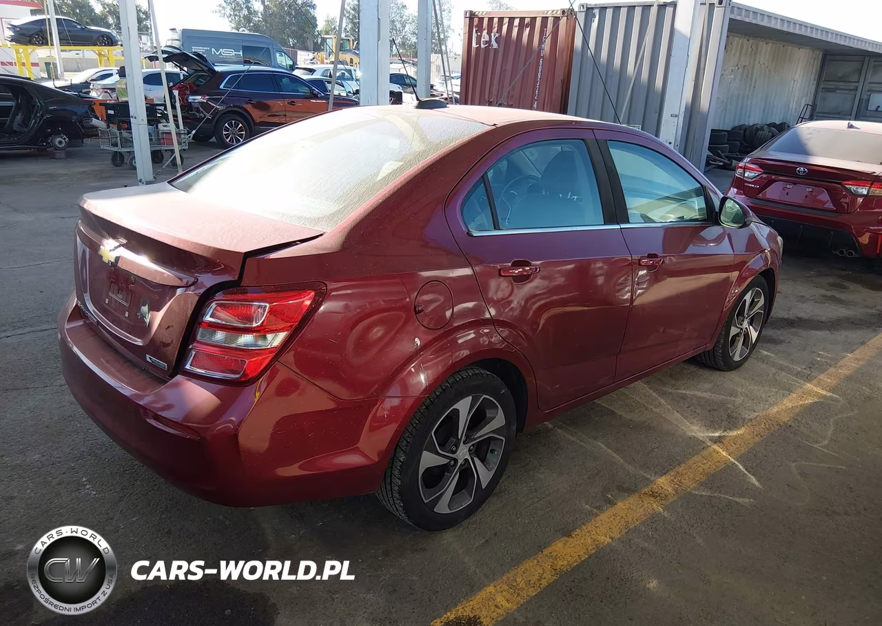 2017 Chevrolet Sonic Premier Auto VIN:1G1JF5SB1H4117971 - 4