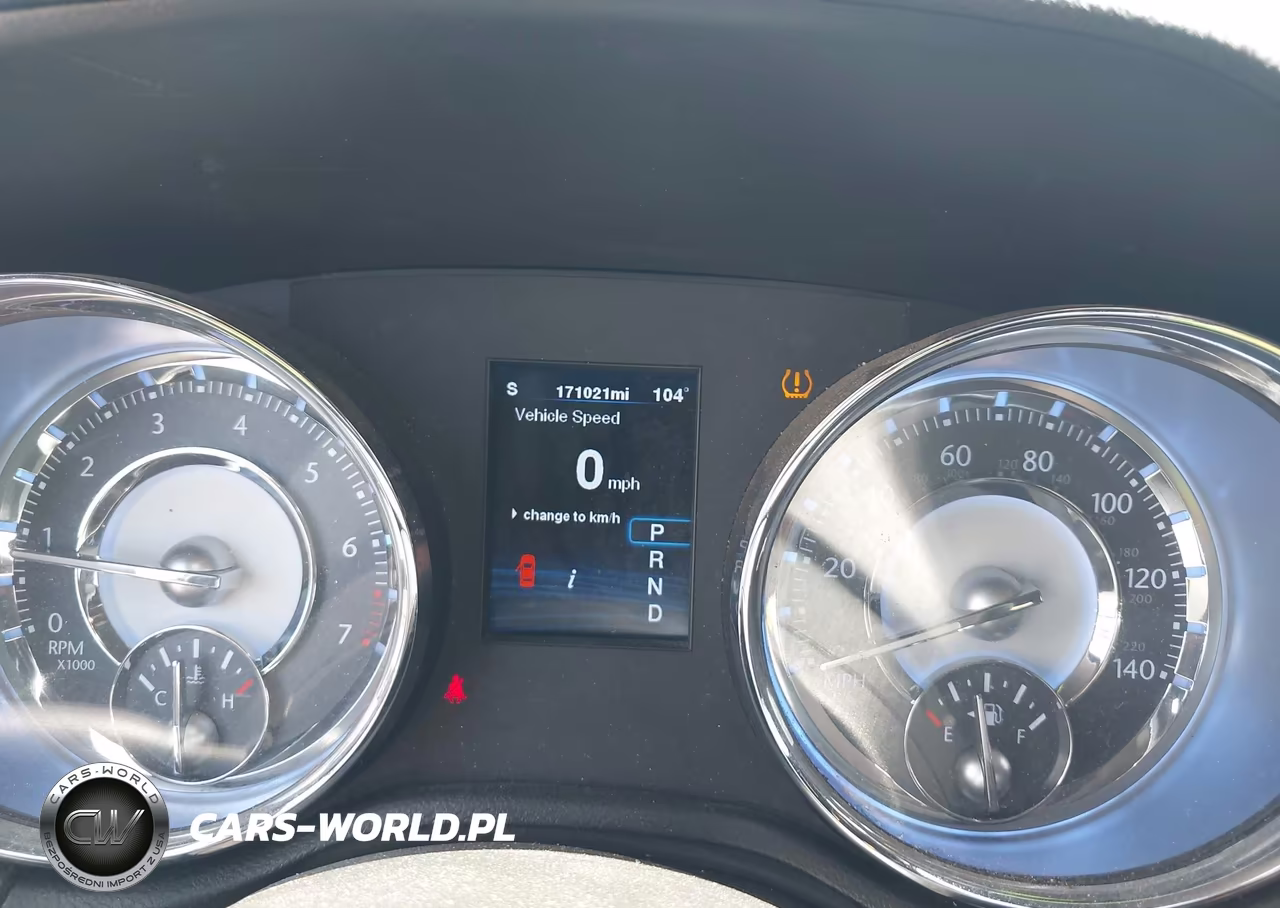 2012 Chrysler 300 VIN:2C3CCAAG9CH132880 - 7