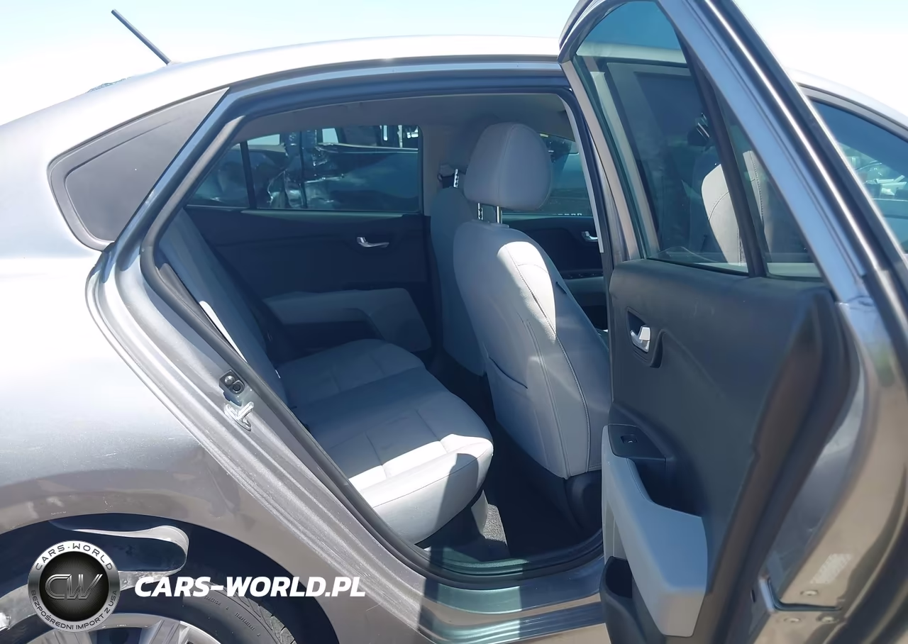 2023 Kia Rio S VIN:3KPA24AD4PE575906 - 8