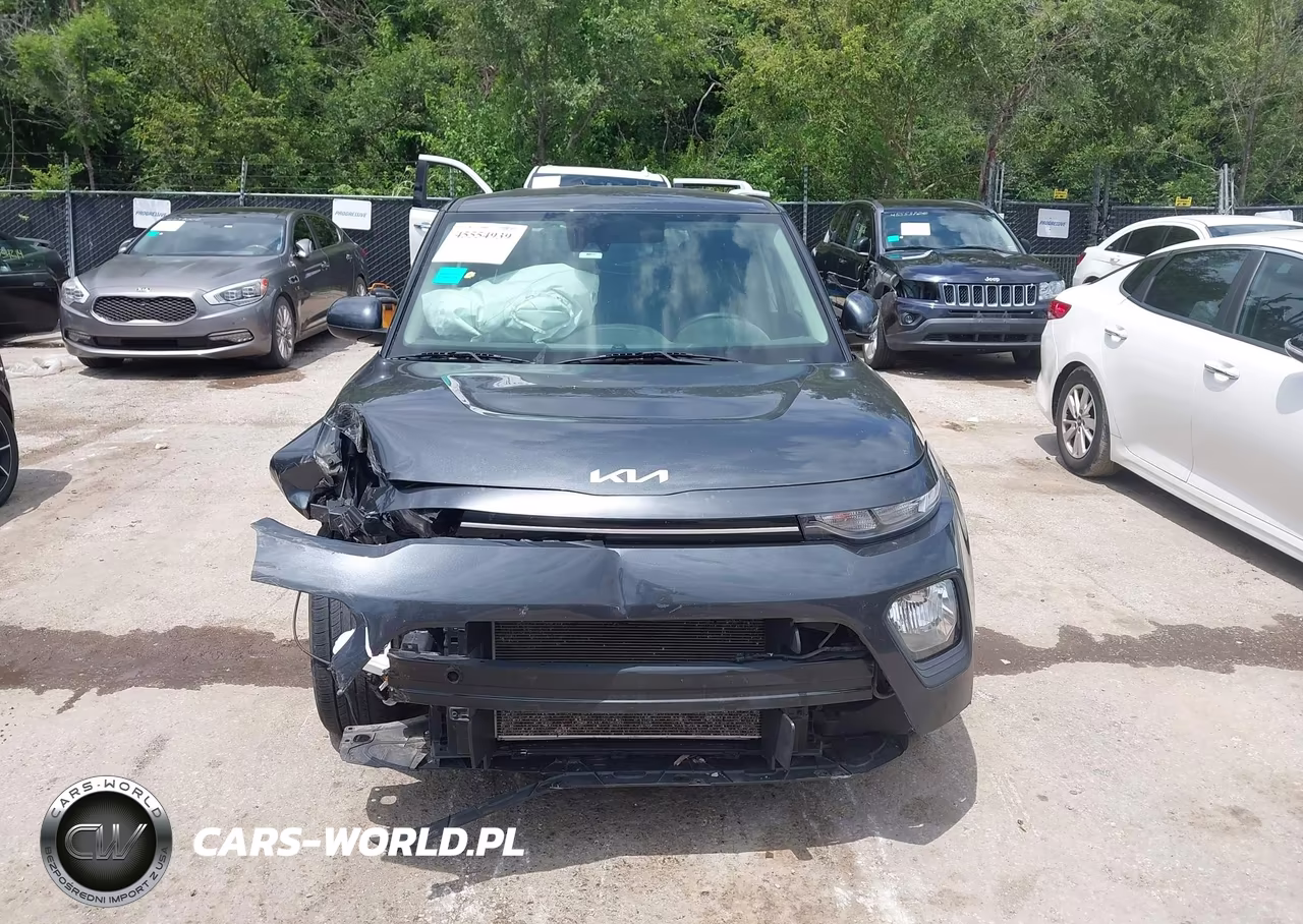 2022 Kia Soul Lx VIN:KNDJ23AU2N7822881 - 13