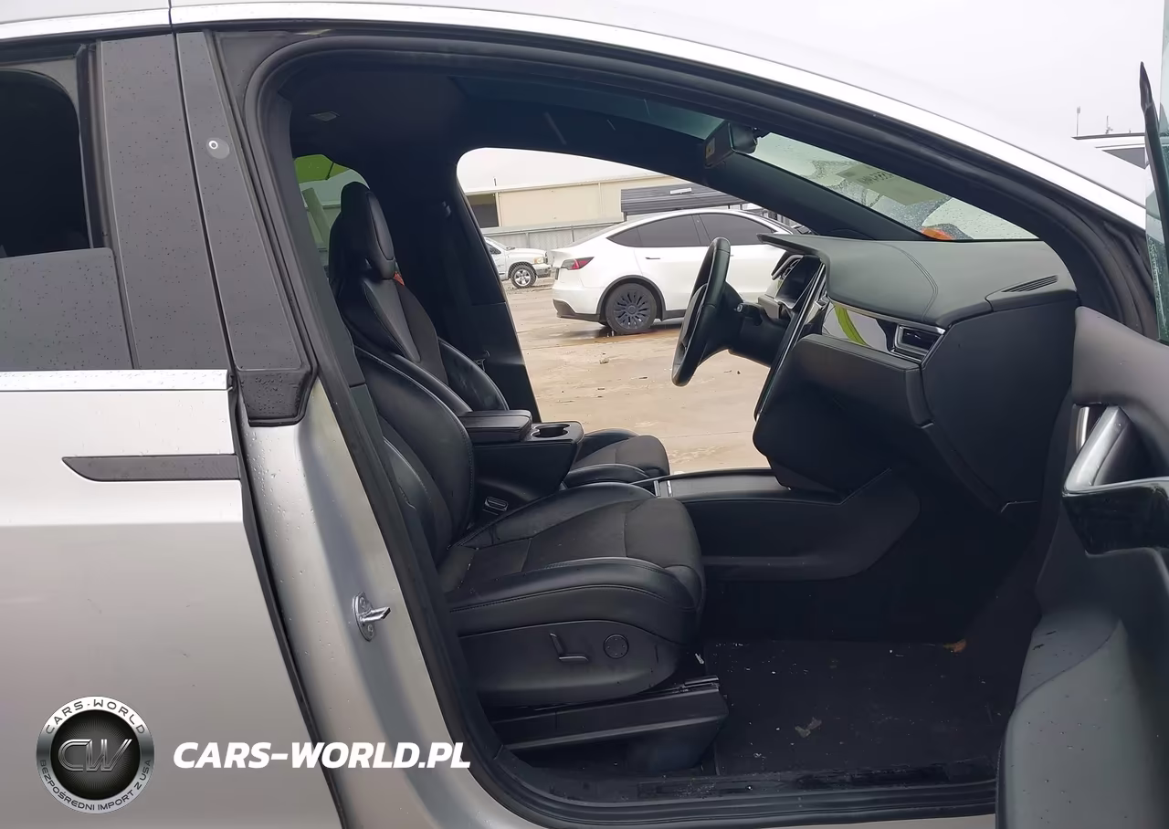 2017 Tesla Model X 100D-75D-90D VIN:5YJXCDE21HF078372 - 5