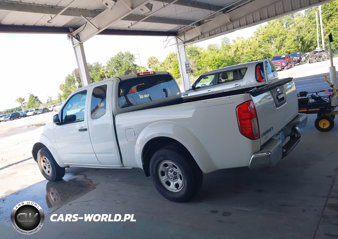 2015 Nissan Frontier S VIN:1N6BD0CT5FN755818 - 14