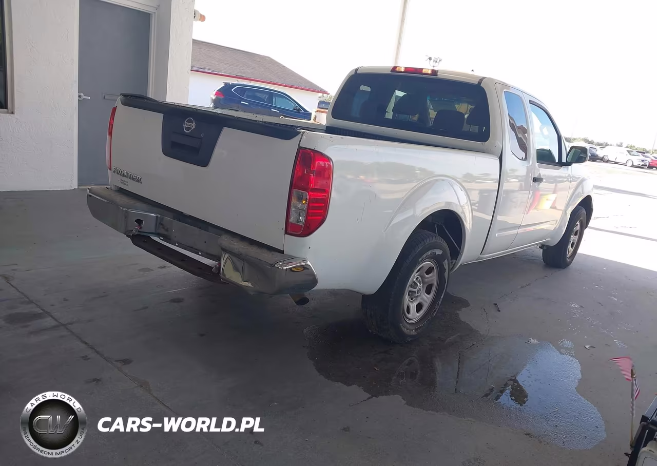 2015 Nissan Frontier S VIN:1N6BD0CT5FN755818 - 4