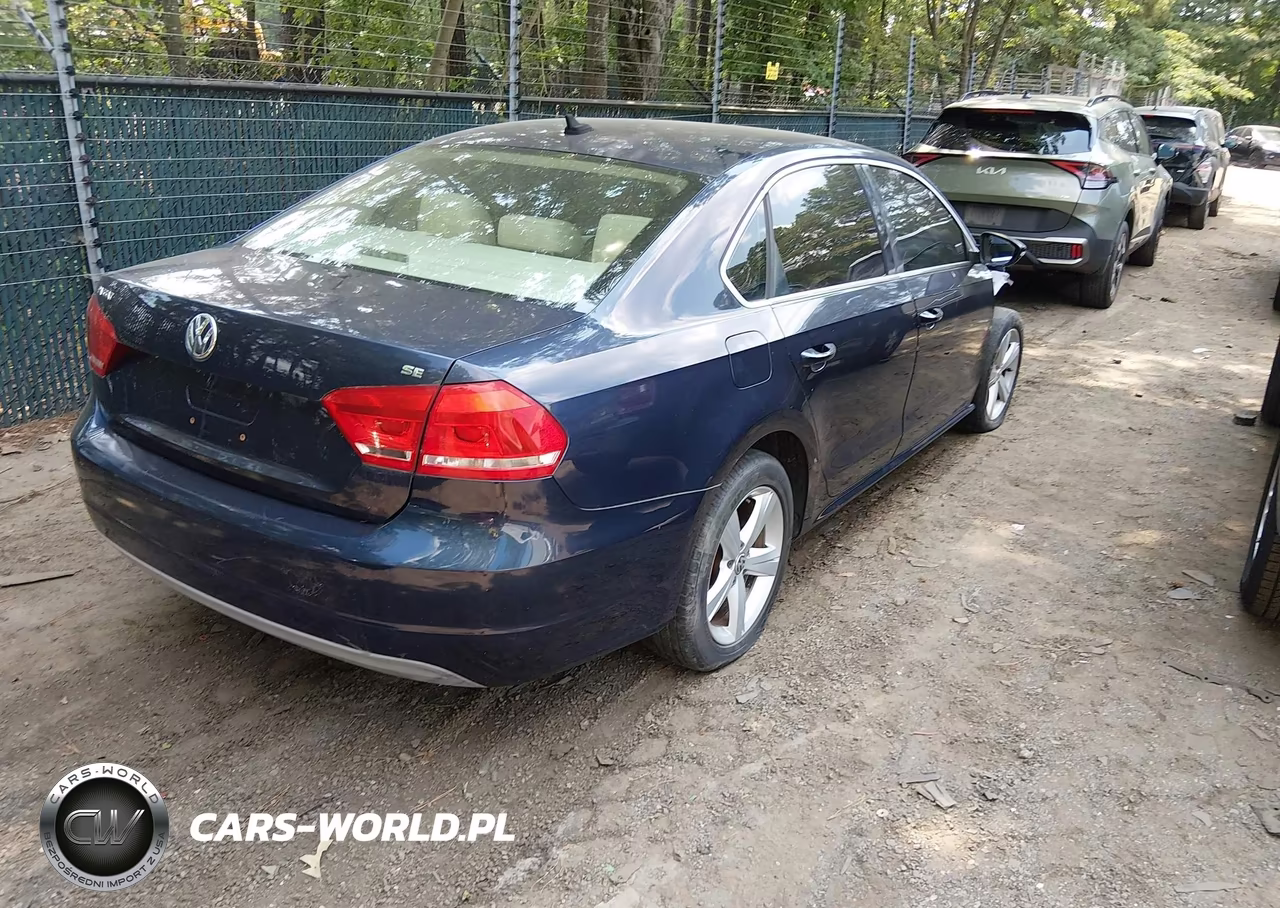 2012 Volkswagen Passat 2.5L Se VIN:1VWBH7A39CC066212 - 4